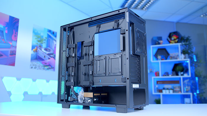 NZXT H7 Flow review: NZXT just perfected the H710 with vastly improved  thermals