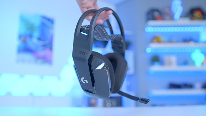 Logitech G733 review. Super headset with a super problem 