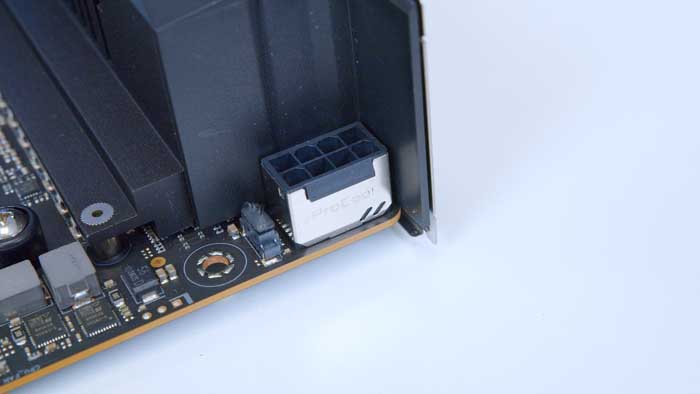 ASUS ROG STRIX X670E-I CPU Power Connector