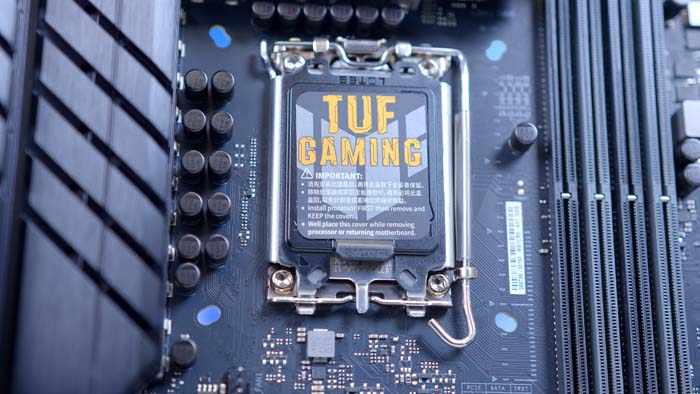 ASUS TUF Gaming Z790 CPU Socket Cover On
