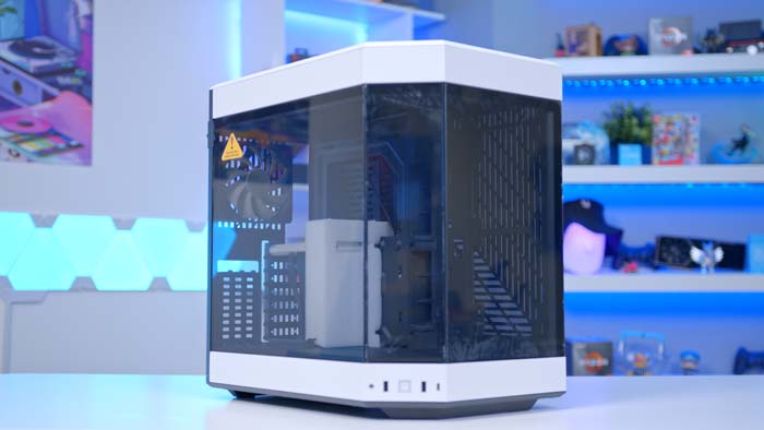 HYTE Computer Case  Computer case, Tempered glass, Glass design