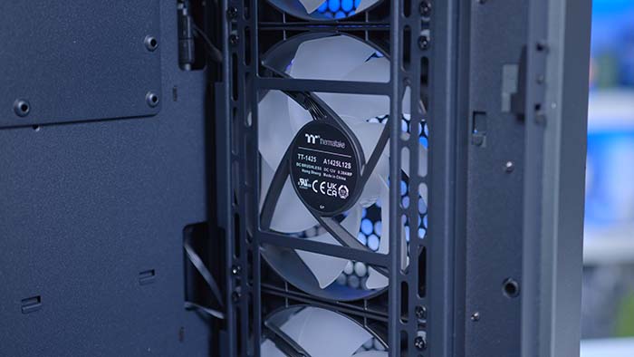 Thermaltake Ceres 500 TG ARGB Pre-Installed Fans