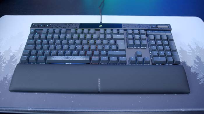 Corsair K70 Max Keyboard Wide with Wrist Rest