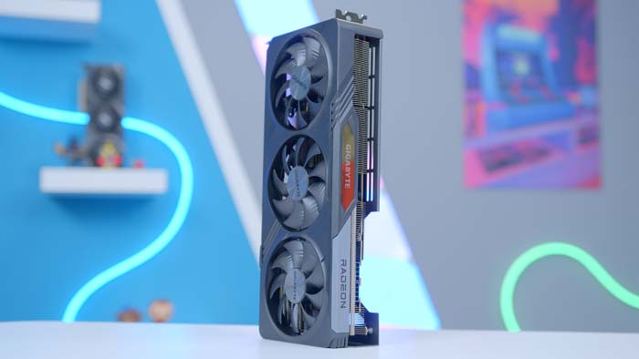 AMD Radeon RX 7700 XT Review: Stuck in the Middle