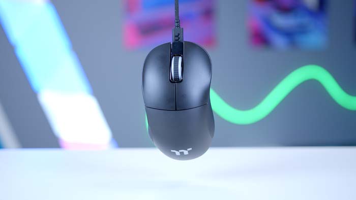 DAMYSUS WIRELESS RGB Ergonomic Gaming Mouse