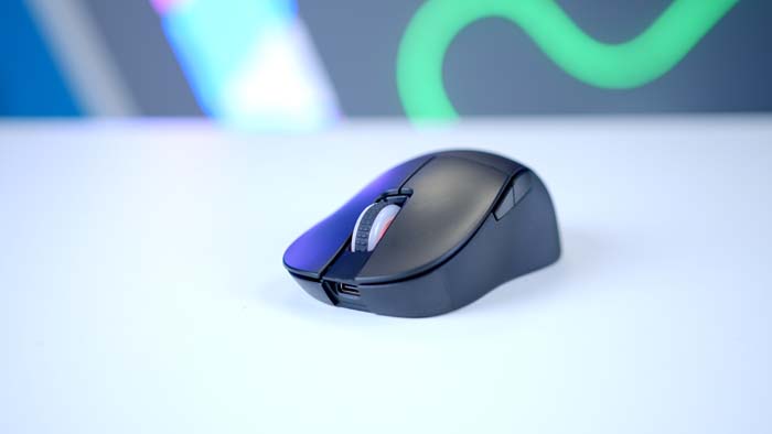 DAMYSUS WIRELESS RGB Ergonomic Gaming Mouse