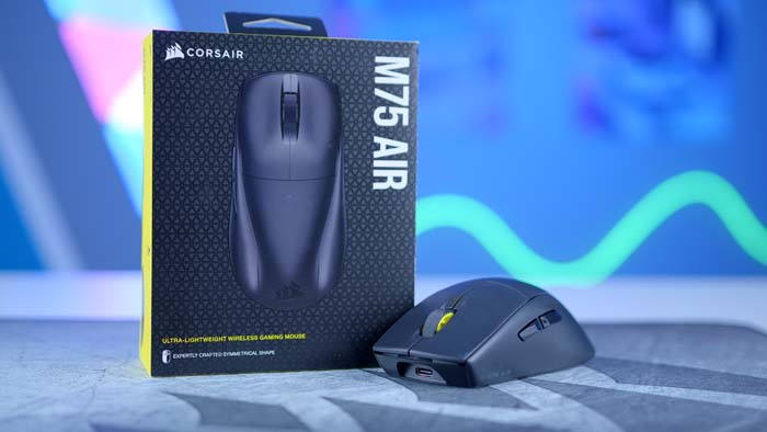 Corsair M75 Air Wireless with Box Angled