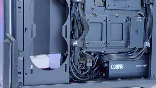 PI_Corsair iCUE 5000T Cable Management