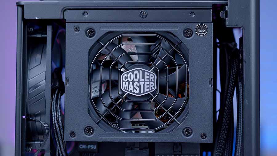 MPI_Cooler Master NCORE 100 MAX PSU Close Up