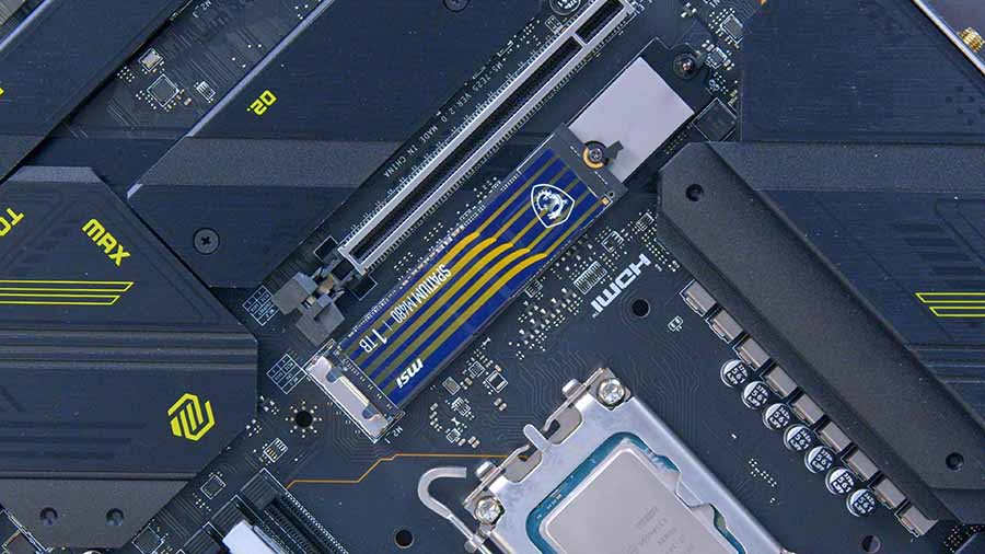 MPI_NZXT H7 Elite + MSI RTX 4070 Ti SUPER Ventus 3X SSD in Slot