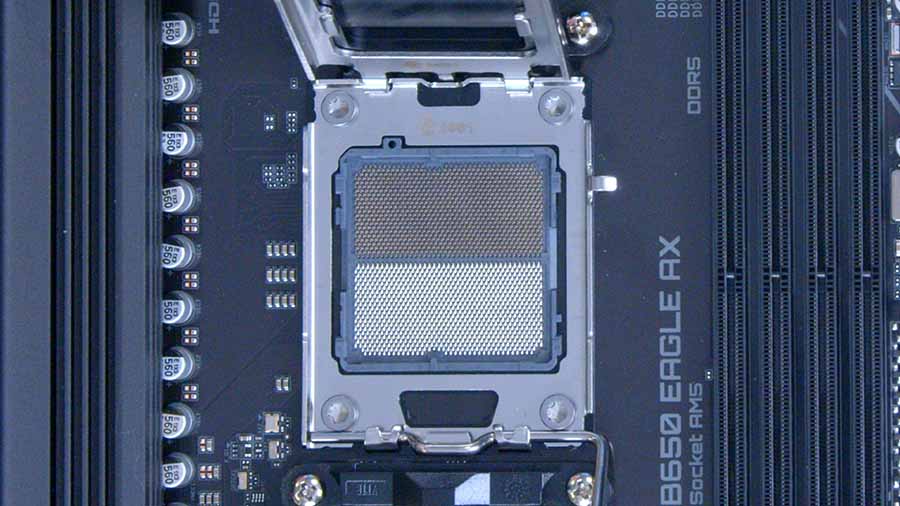 MPI_Sky Two + 7800 XT CPU Socket Exposed
