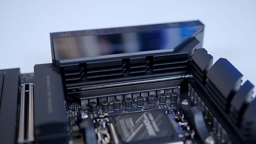 MPI_ASUS ROG CROSSHAIR X870E HERO Rear IO Heatsink