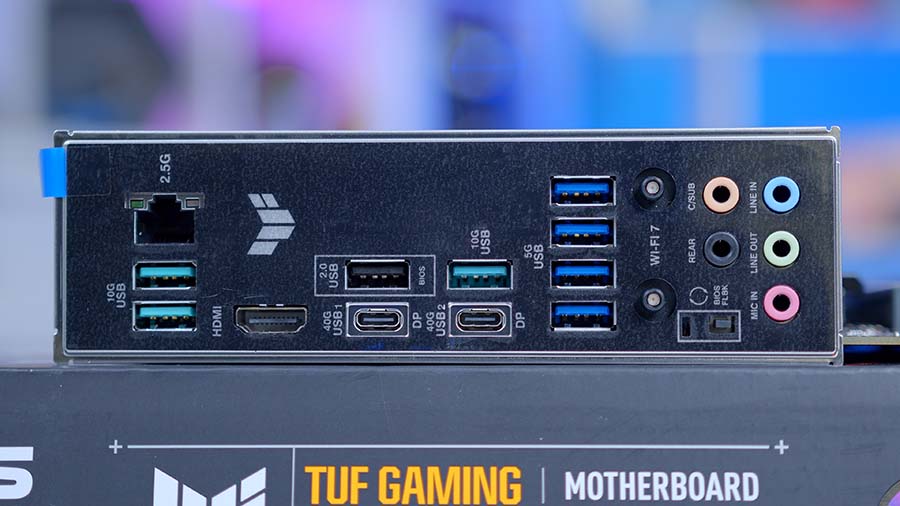 MPI_TUF Gaming X870-Plus WiFi Rear IO