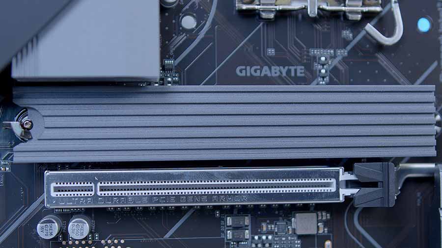 MPI_Gigabyte B860 EAGLE WIFI6E Single Gen5 SSD Slot