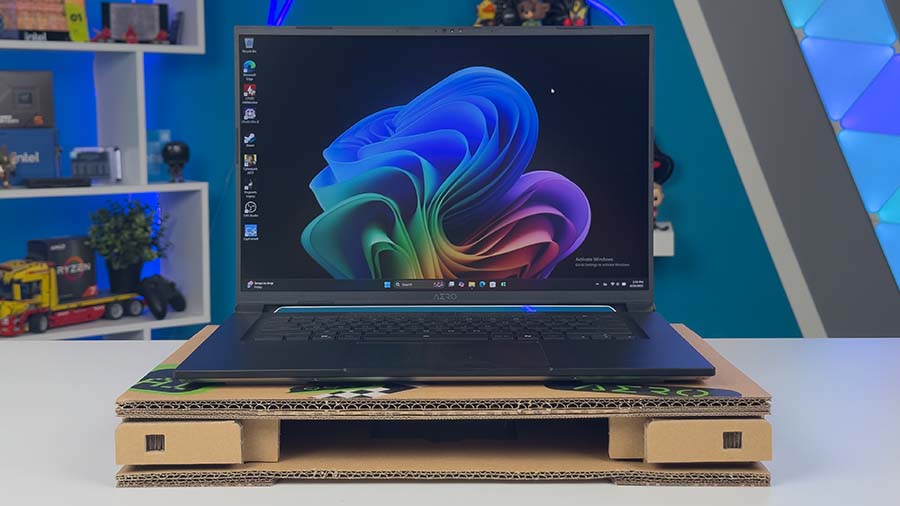 MPI_Gigabyte AERO X16 W1H On Cardboard Stand Test