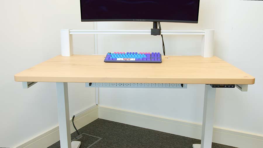 MPI_Corsair Platform 4 Desktop Wide