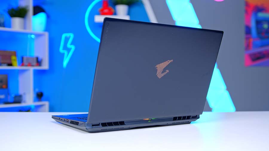 MPI_Gigabyte AORUS Master 16X Lid