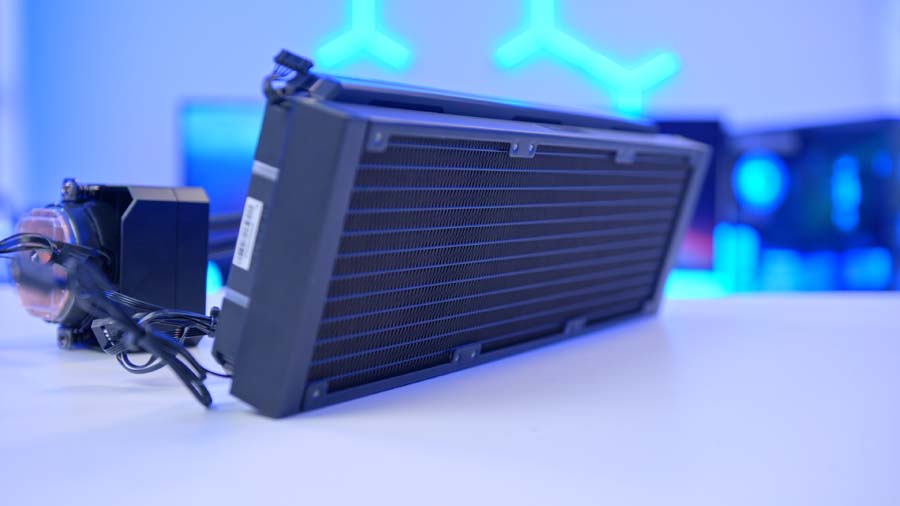 MPI_Valkyrie V360 LCD Rad No Fans
