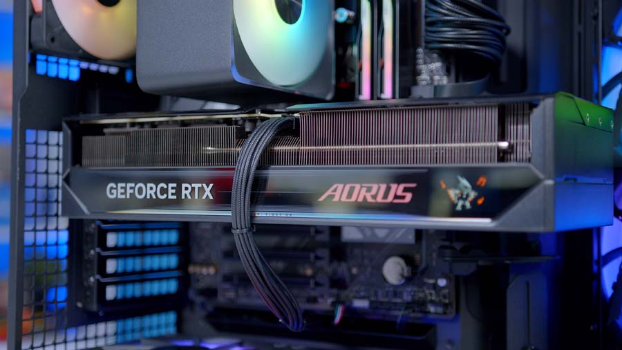 Gigabyte AORUS RTX 5070 Ti MASTER in build