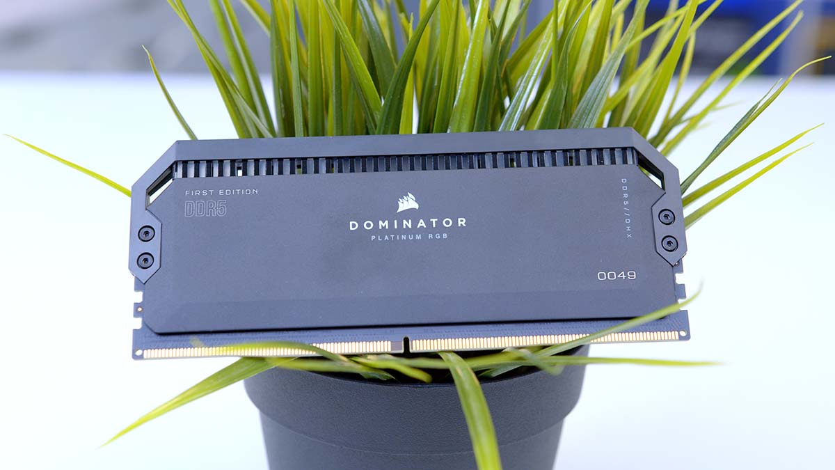 Feature Image Dominator Platinum DDR5