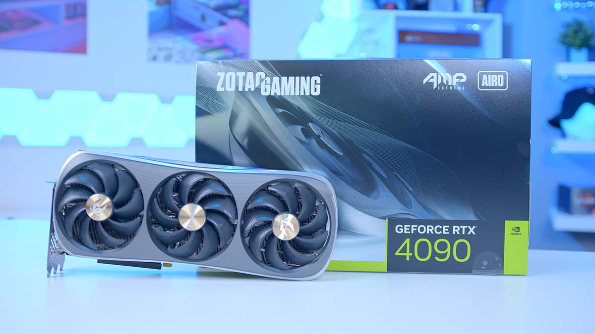 ZOTAC GAMING GeForce RTX 4090 AMP Extreme AIRO White Edition