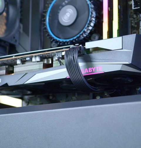 Best GPUs RX 7600 Feature Image