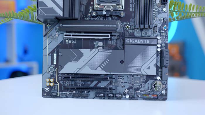 Gigabyte B650 Gaming X AX Bottom Wide