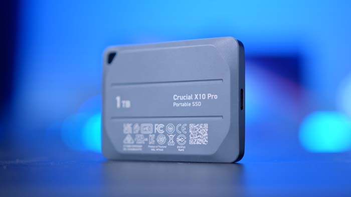 Crucial X10 Pro 1TB Portable SSD - Up to 2100MB/s Read, 2000MB/s