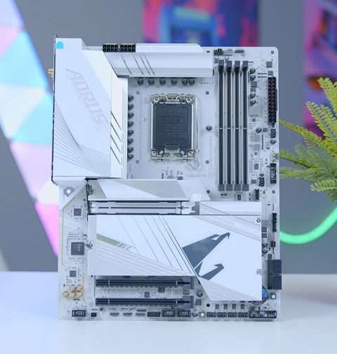 Gigabyte Z790 AORUS Pro X Review Feature Image
