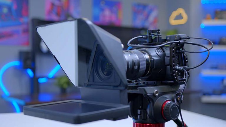Elgato Prompter Review - GeekaWhat