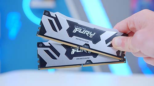 PI_Kingston Fury RENEGADE DDR5 in Hand