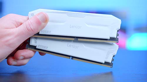 PI_Lexar Ares DDR5 RGB DIMMs in Hand