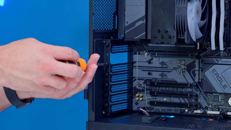 The Ultimate $1100 Gaming PC Build Guide - GeekaWhat