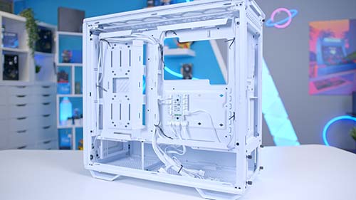 PI_be quiet! Dark Base 701 White Cable Management