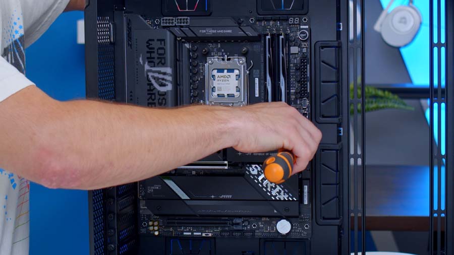 X870 Launch Build Motherboard Installation