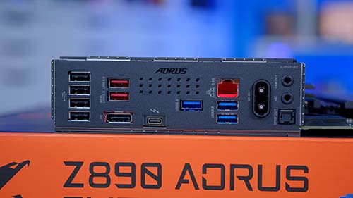 PI_Gigabyte Z890 AORUS Elite WiFi7 Gallery 3