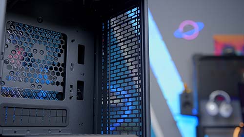 PI_Thermaltake The Tower 200 Gallery 2