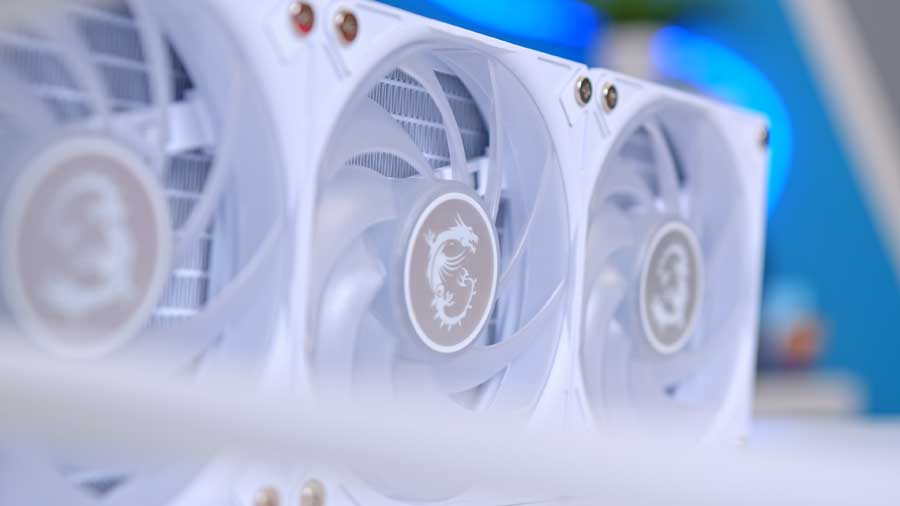 MPI_MSI MPG CoreLiquid P13 Fans