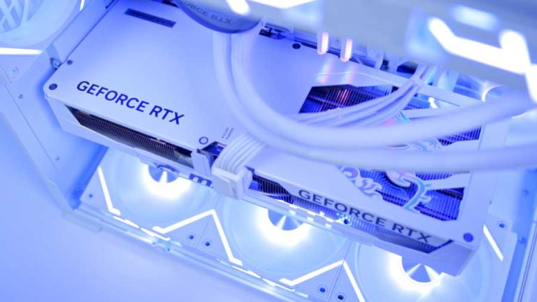 AWESOME 1440p All-White Gaming PC Build 2026! - GeekaWhat